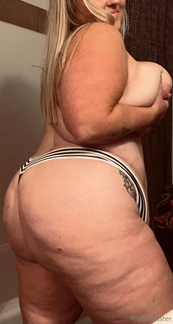 You walk in and see me taking this picture what s your next move 