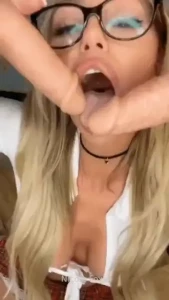 Go tell her happy birthday free link onlyfans com karleystokes c883