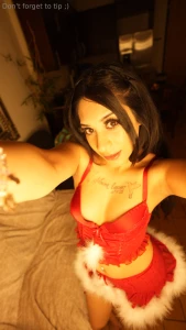 Took a few pictures in my christmas lingerie i want to get fucked in part 1