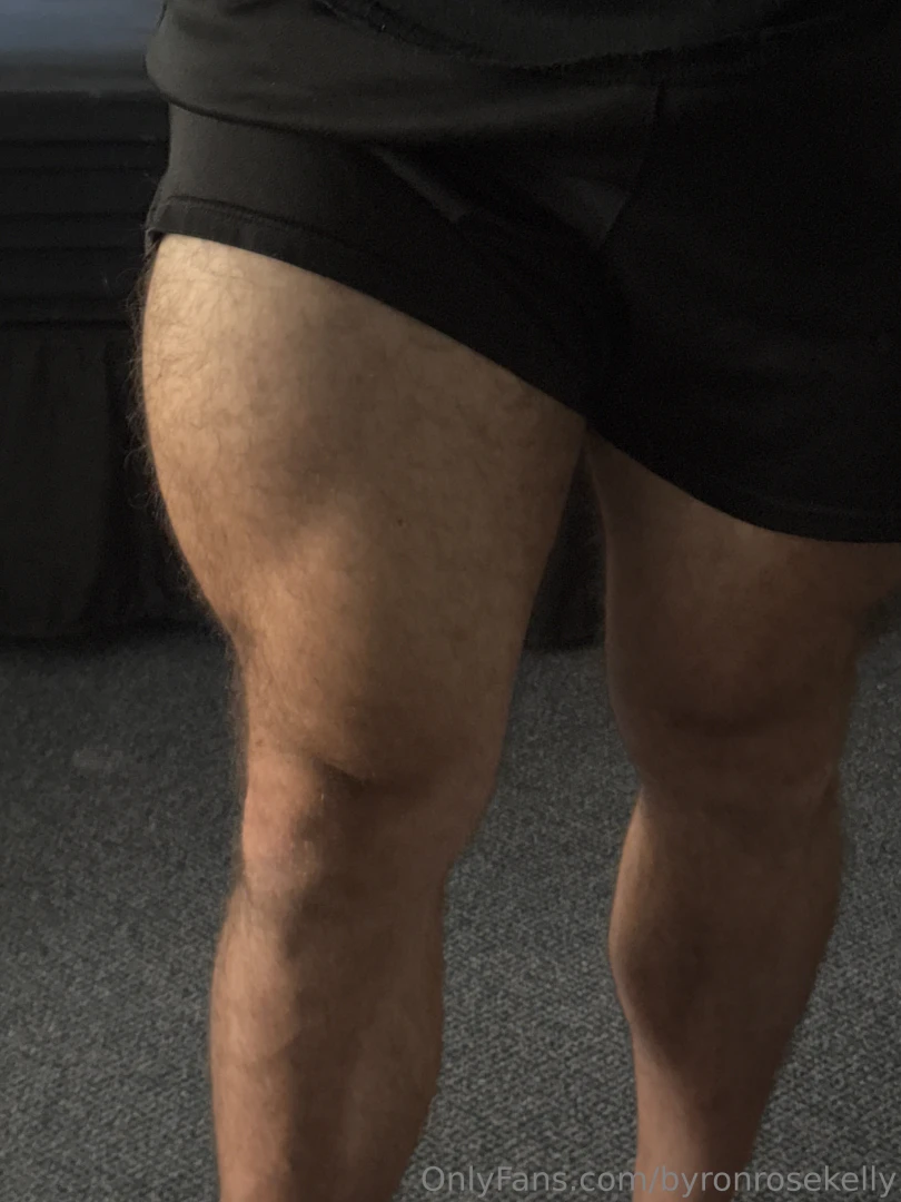 Almost looks like a chicken drumstick 