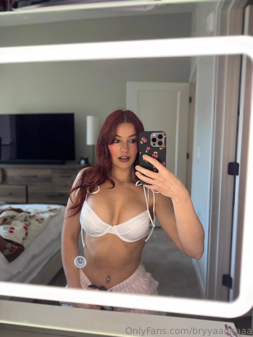 Guess who s feeling cute and maybe a little naughty 