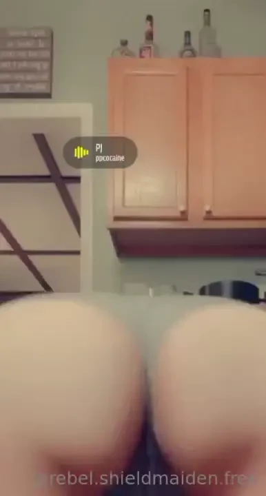 She s got everything you could imagine dd pierced tits phat tight 