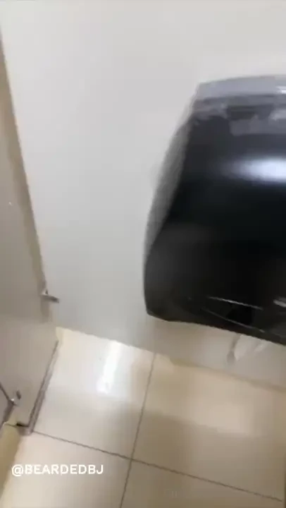 I heard this place next to the university is busy with horny guys so 