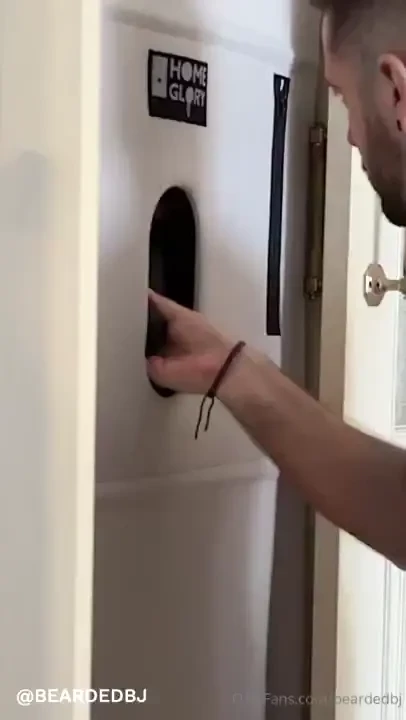 This horny 20yo dude was in my area and found me online he was like 