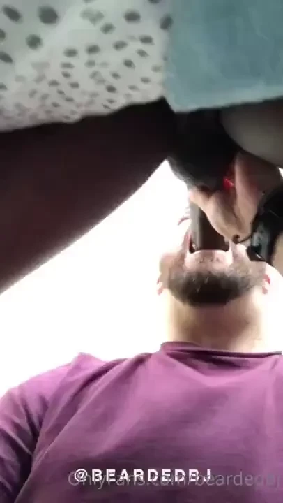 I managed to record a few seconds of this hung dude using my throat 