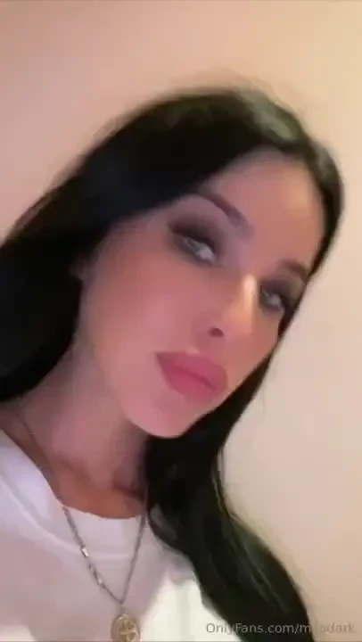 Hey how are you doing what are you doing this weekend 