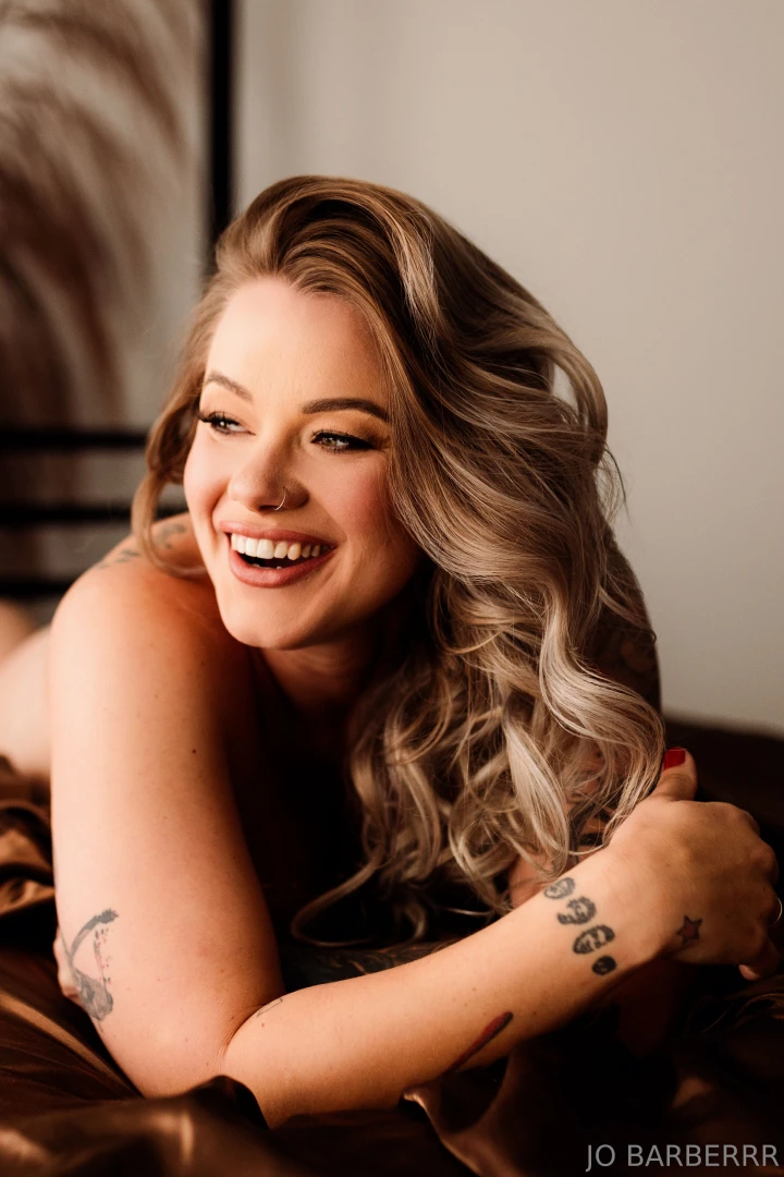 Don t miss as the camera moves and exposes my naked body for you 