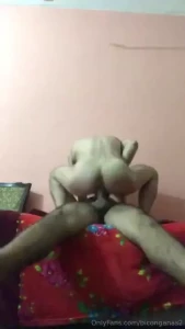 Despu s que su mam nos interrumpi para almorzar le di el postre al