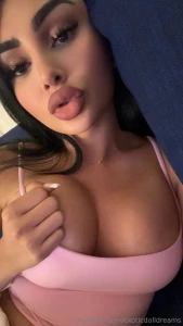 Big titties little top