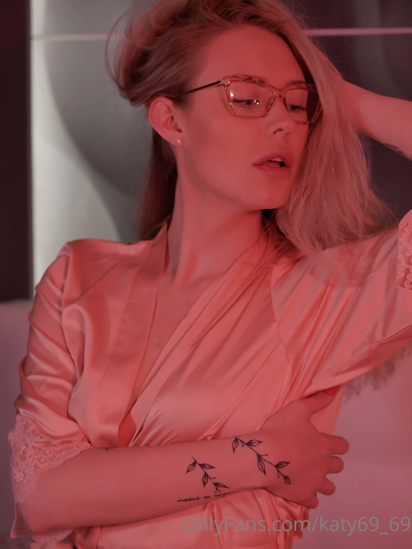 Doing things in the dark sometimes makes me wear glasses but i think 