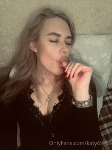 I want sex and sweets do you have share