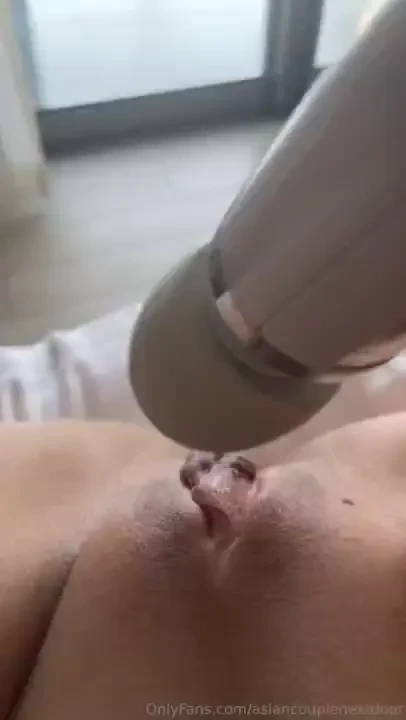 When my friend was at the gym i took full advantage of the hotel room 