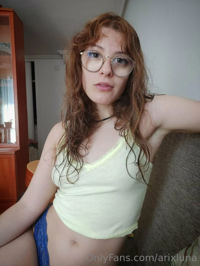 Estamos hablando y no veo el momento de poder comerte la boca 