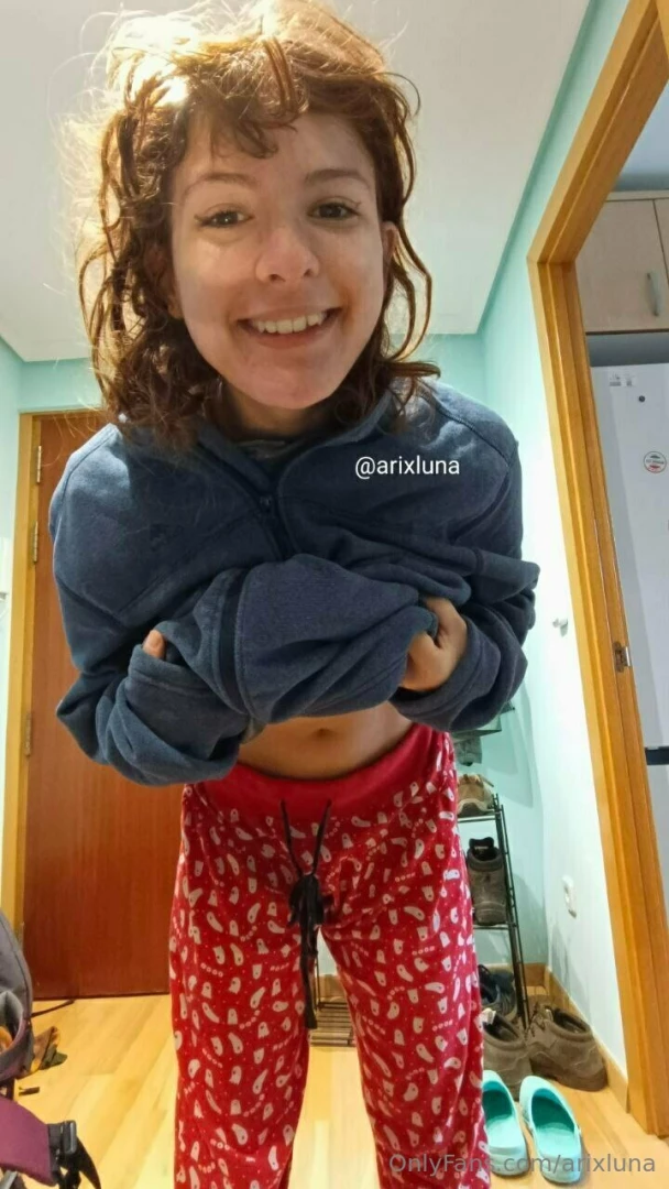 Desliza para levantarme la sudadera part 2 