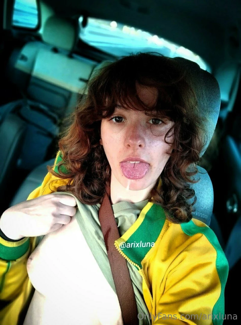 Esta es la cara que pongo cuando estoy cachonda no me escondo y me part 2 