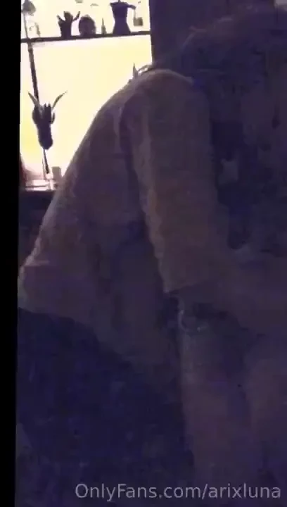 5 minutos de audio de cuando me calentaron ayer cuando un chico me 