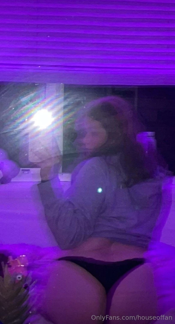 Hey come subscribe to this baddie she s free to sub and she loves to part 3 