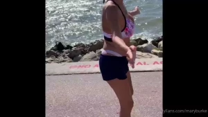 Beach rollerblade