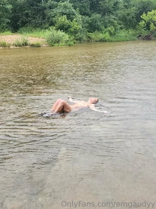 You know me always naked in nature part 2