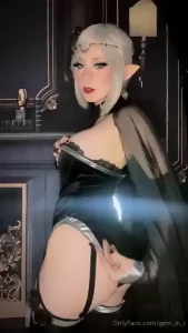 Shadowheart strip videos hit your dms this morning