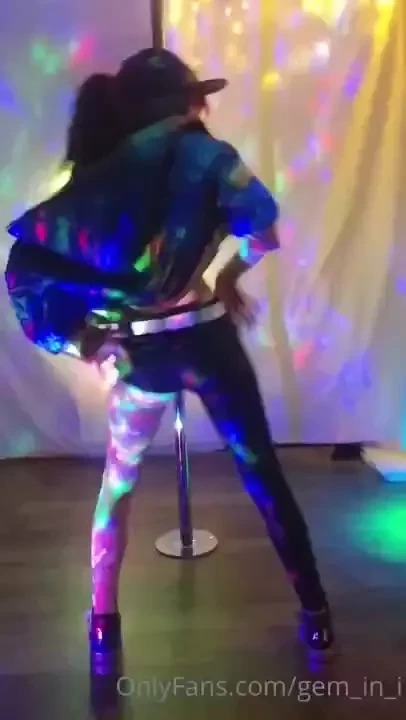 More akali dancing for your viewing pleasure the nude dance can only 