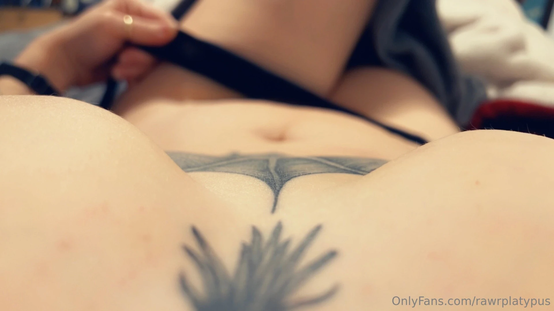 Happy friday wish i had your head between my legs 