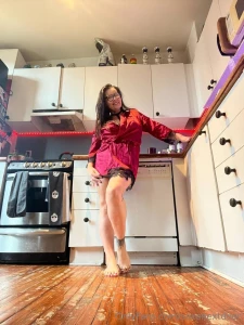 Did you catch that last dm with the striptease video also remember