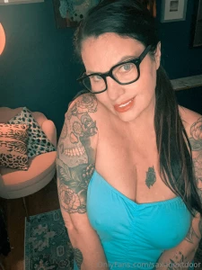 Are you considering joining my vip channel vipsaxanextdoor here you