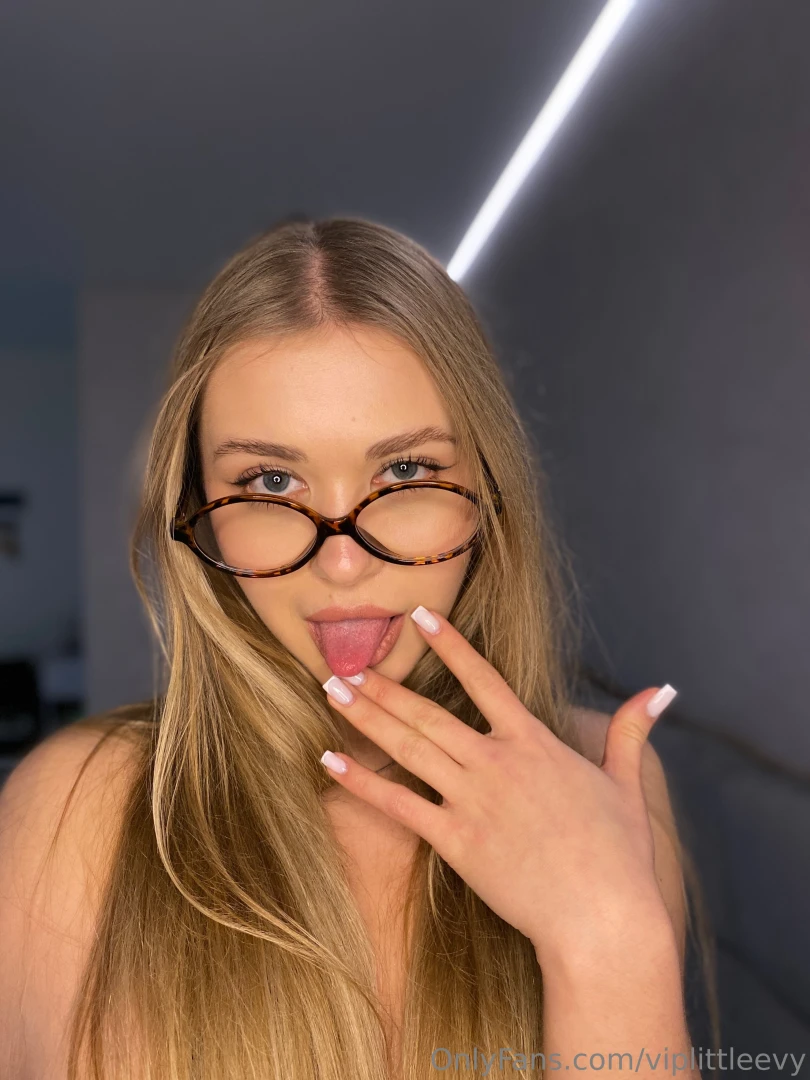 Your favorite and obedient girl is waiting for your affection ready to 