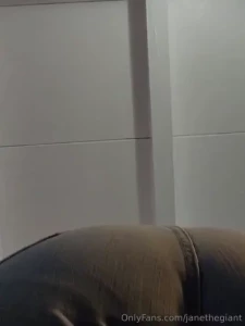 Nice little butt crush to get me back in the swing of things i took a