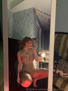 I look in the mirror and see how desire becomes tangible what do you part 1