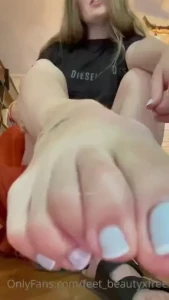 Get dominated by mistress and experience a full week of teasers and