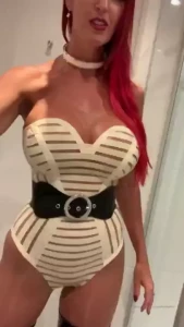 Love this outfit i should wear it more often