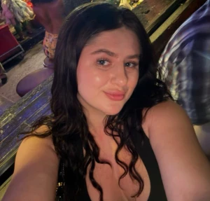 Messy night perfect selfie