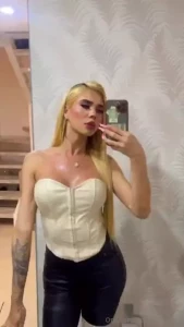 Am i feminized enough for you to fuck me
