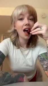 More slutty tiktoks for you while i m sicky