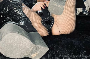Too bad you re not allowed to touch part 1