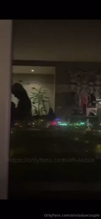 Video entero de 7m en tu dm 