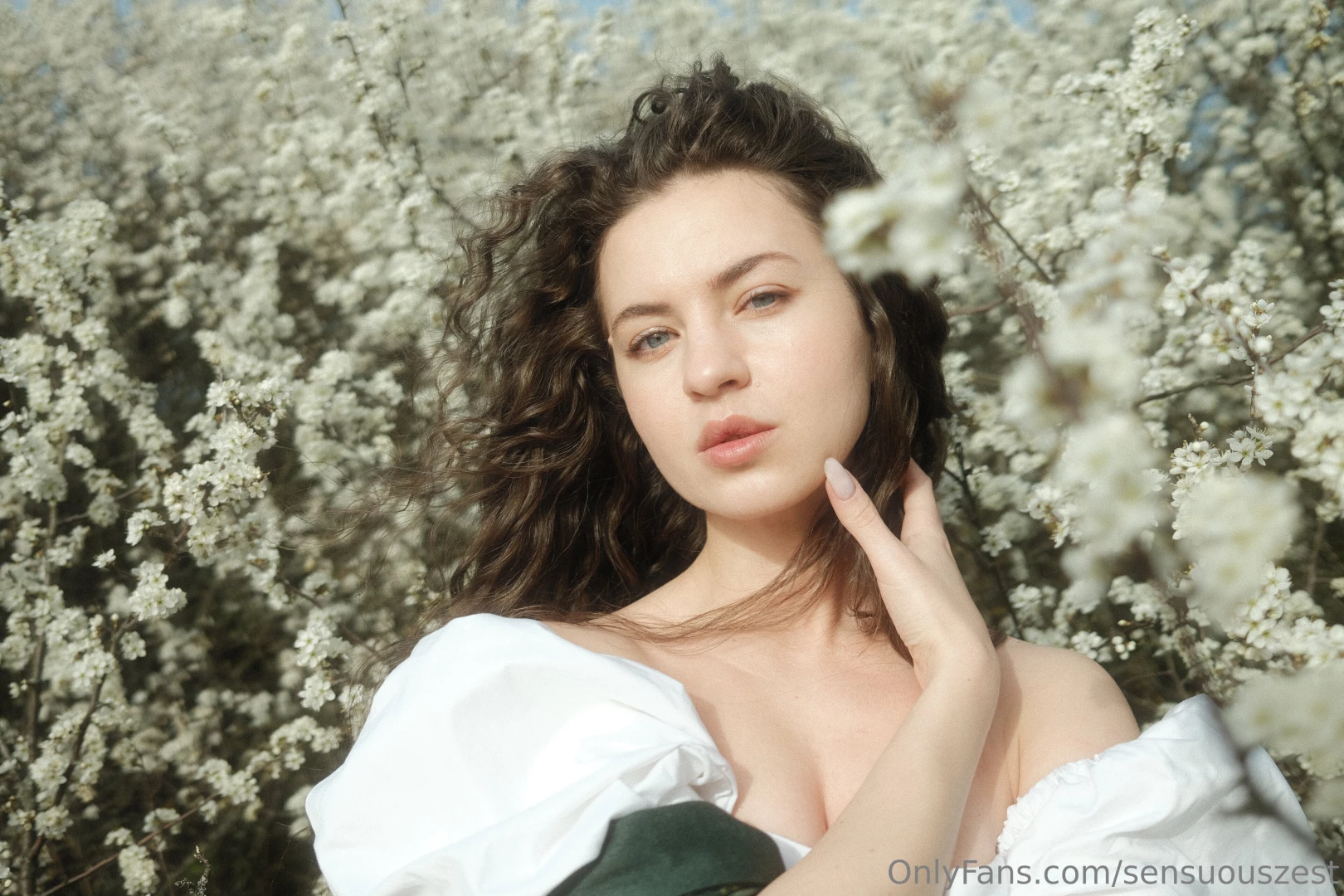 I love it when you write me compliments boys be generous with 