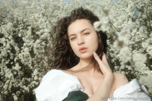 I love it when you write me compliments boys be generous with