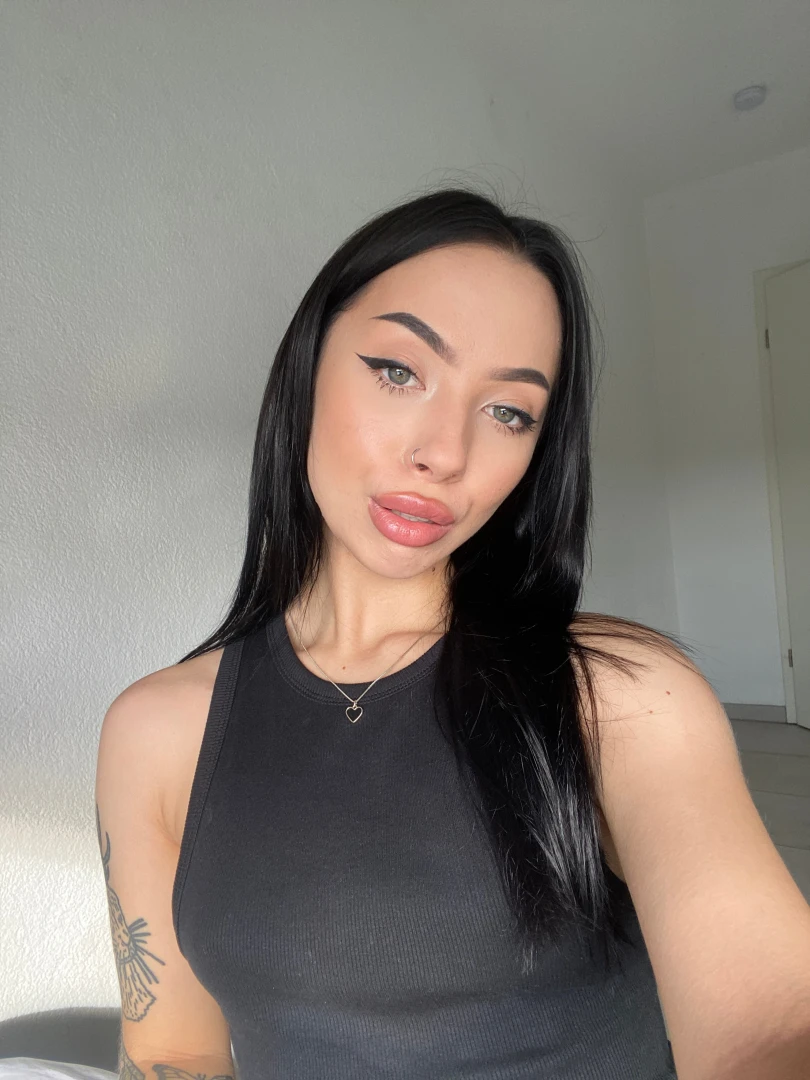 They say nothing happens by accident but this selfie just happened to 