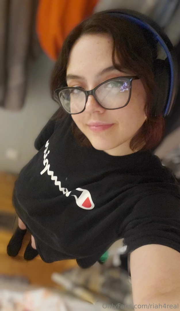 Just got some work done should i play with myself now 