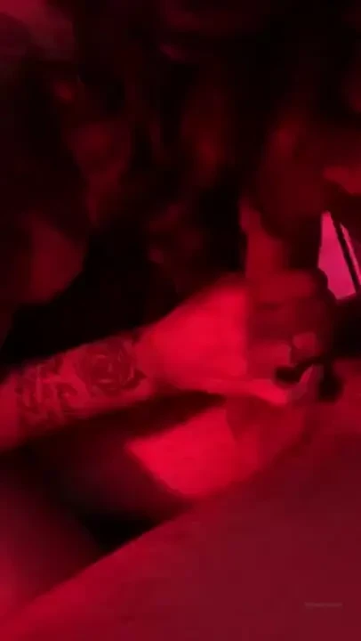 Hey guys i m back from mexico and i haven t made new content yet so 