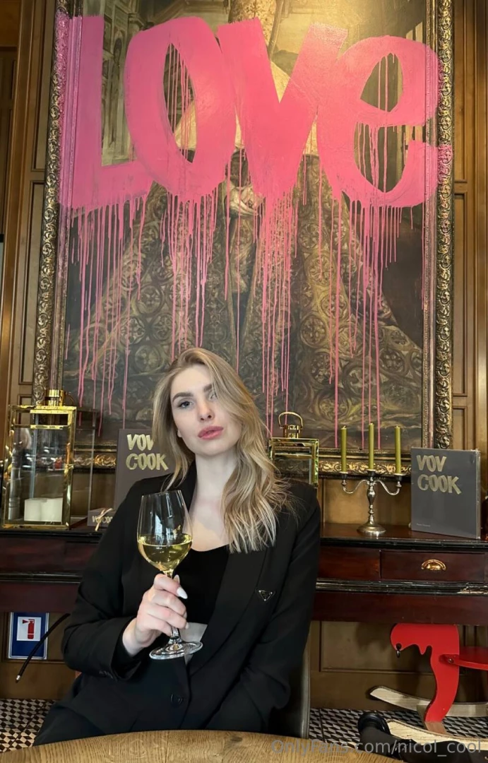 Hi to all my subscribers i m in a great mood here as usual and ready 