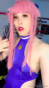 Manon s limbs aren t the only thing that s flexible