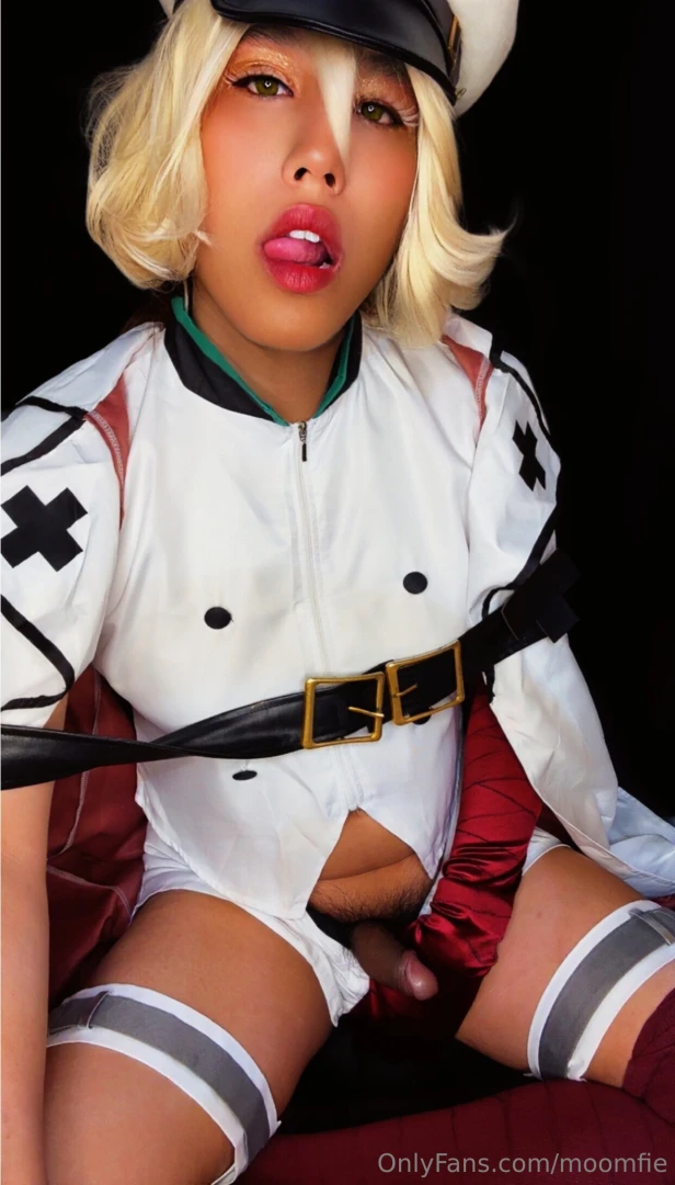 Happy monday part 2734 