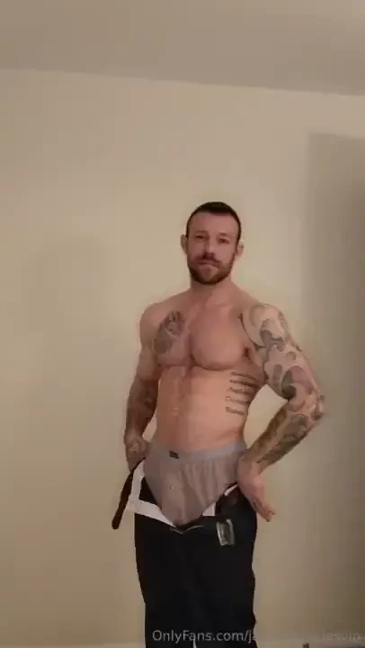 Little strip tease for ya on this friday night thank you to everyone 