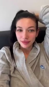 Hey there i m at the hospital today so sorry if it takes me a bit to