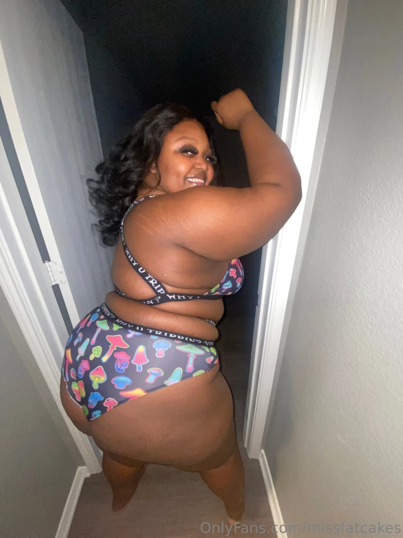 Check your dms there s new content in there 