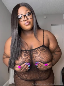 I m doing 30 video chats this morning tip 30 and send me a dm i ll